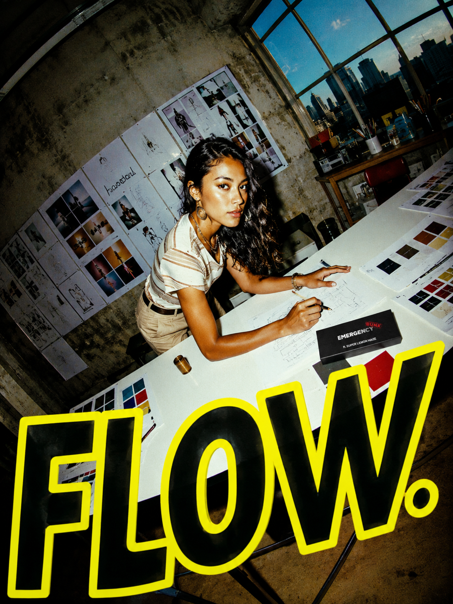 Work and flow at the desk.